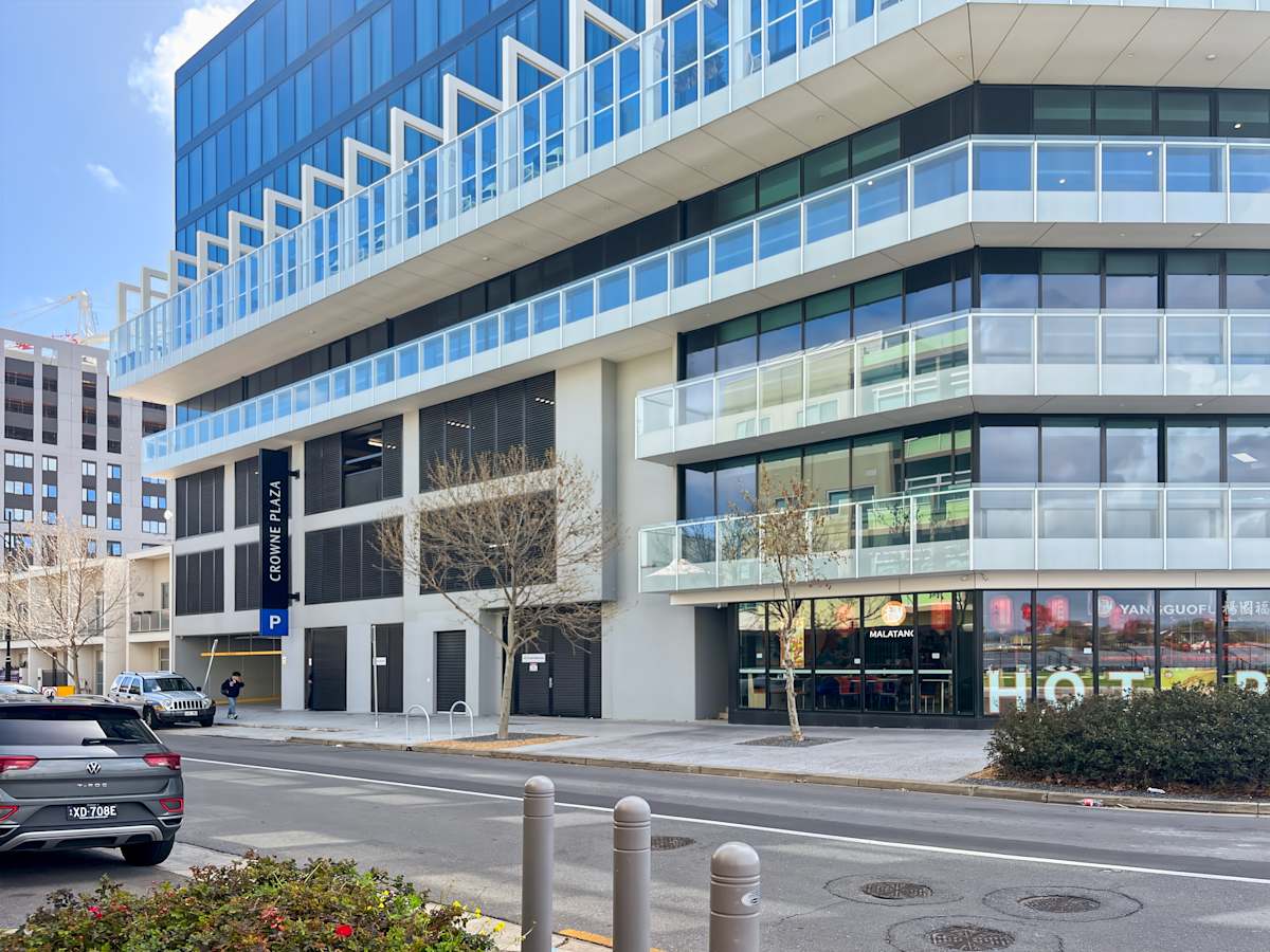 1-3 Metro Parade,The Heroic - Spaces