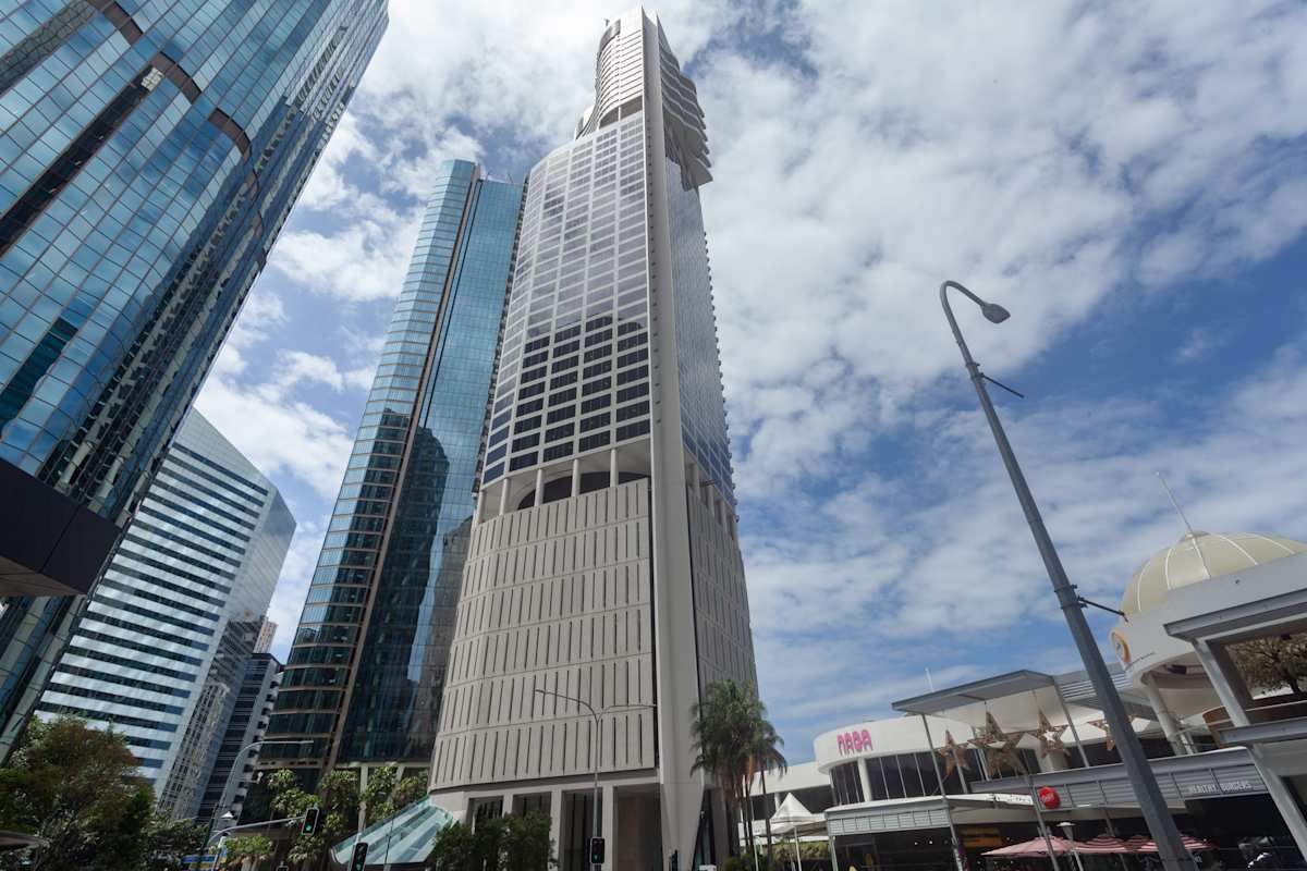 Level 38, 71 Eagle Street - Spaces