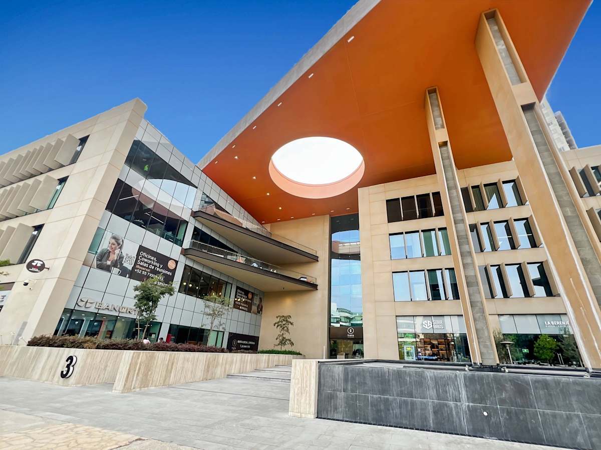 P.º Sinfonía 2, Lomas de Angelópolis,San Bernardino Tlaxcalancingo - Spaces
