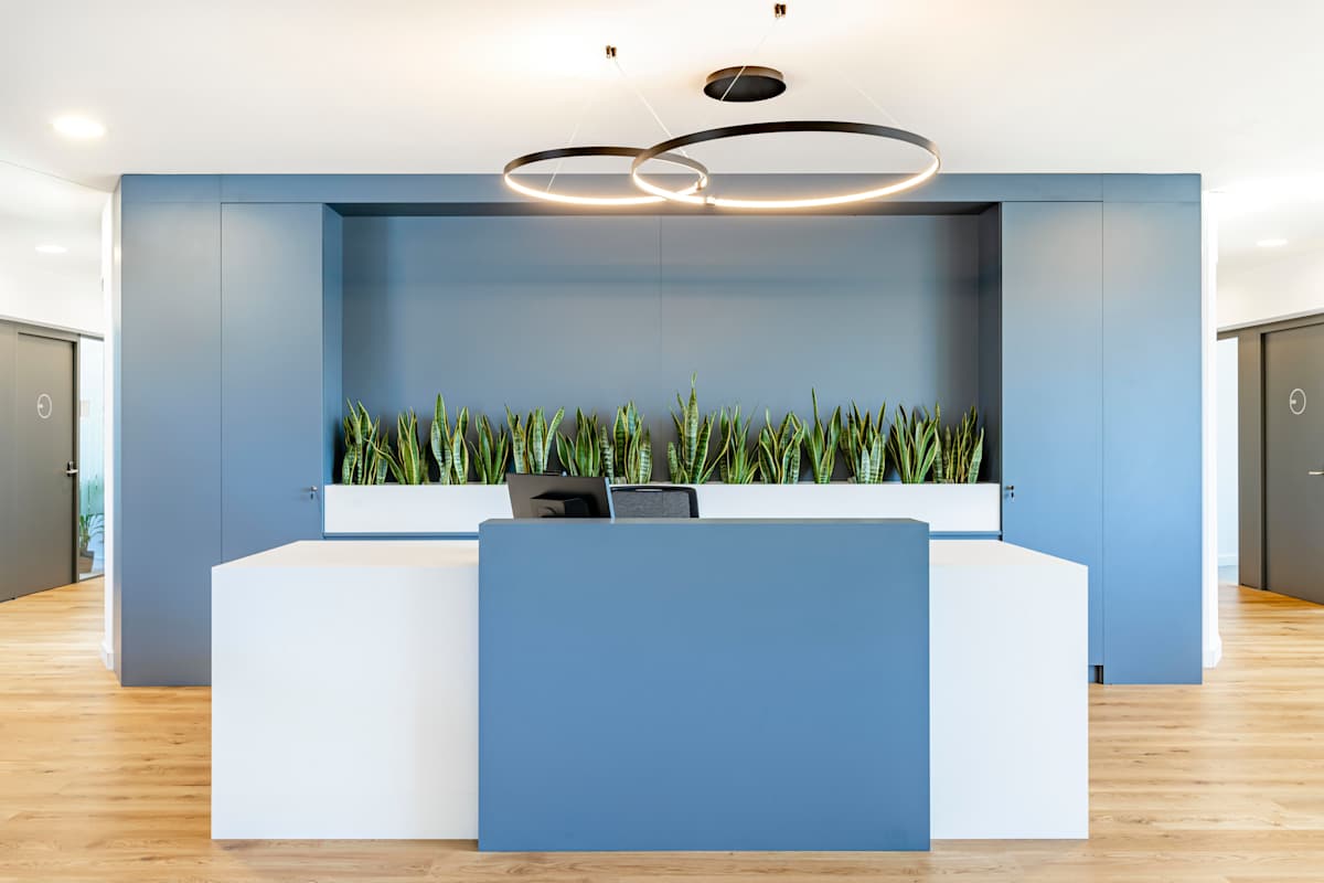 Regus Business Center, Carl-Zeiss-Ring 15a - Regus