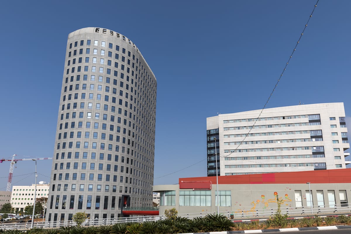 2 Oppenheimer Street, 6th Floor - Regus