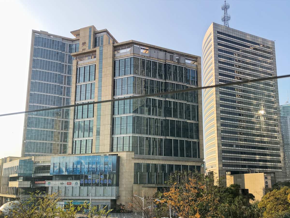6,7/F, Zhenfeng Plaza,NO. 89 Jilong Road,Pudongxin District - Regus