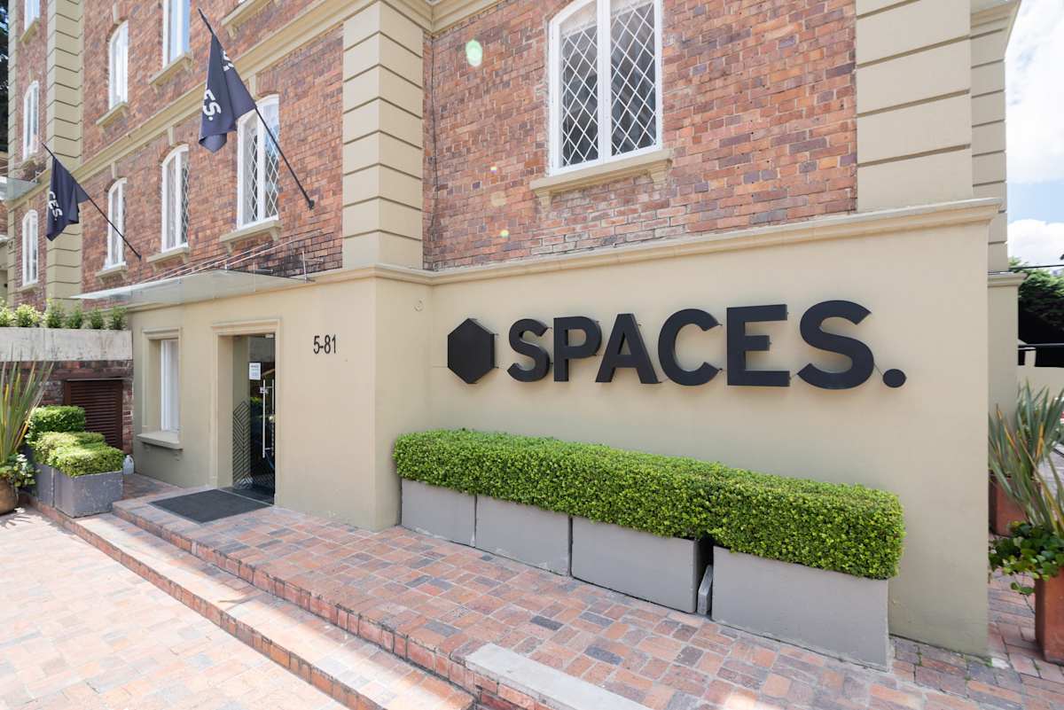 Calle 79B No. 5-81 - Spaces