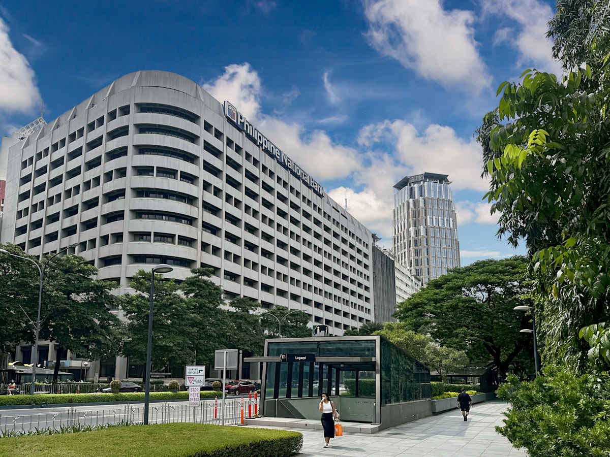 Ayala Avenue,PNB Makati Center - Spaces