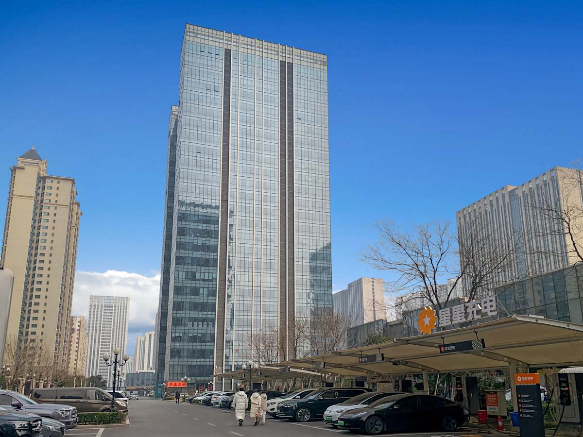 Northeast of the intersection of Qizhou Road and - Regus