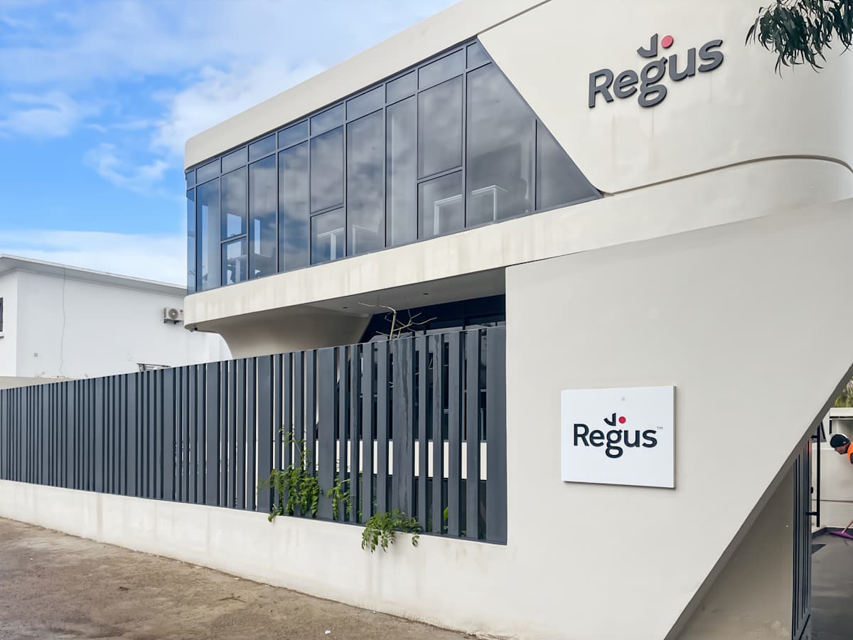 Rue Ibn Hamdis - Regus