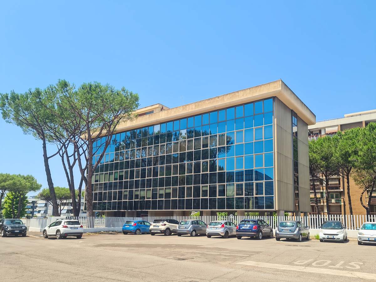 Via Mar della Cina, 276 - Regus