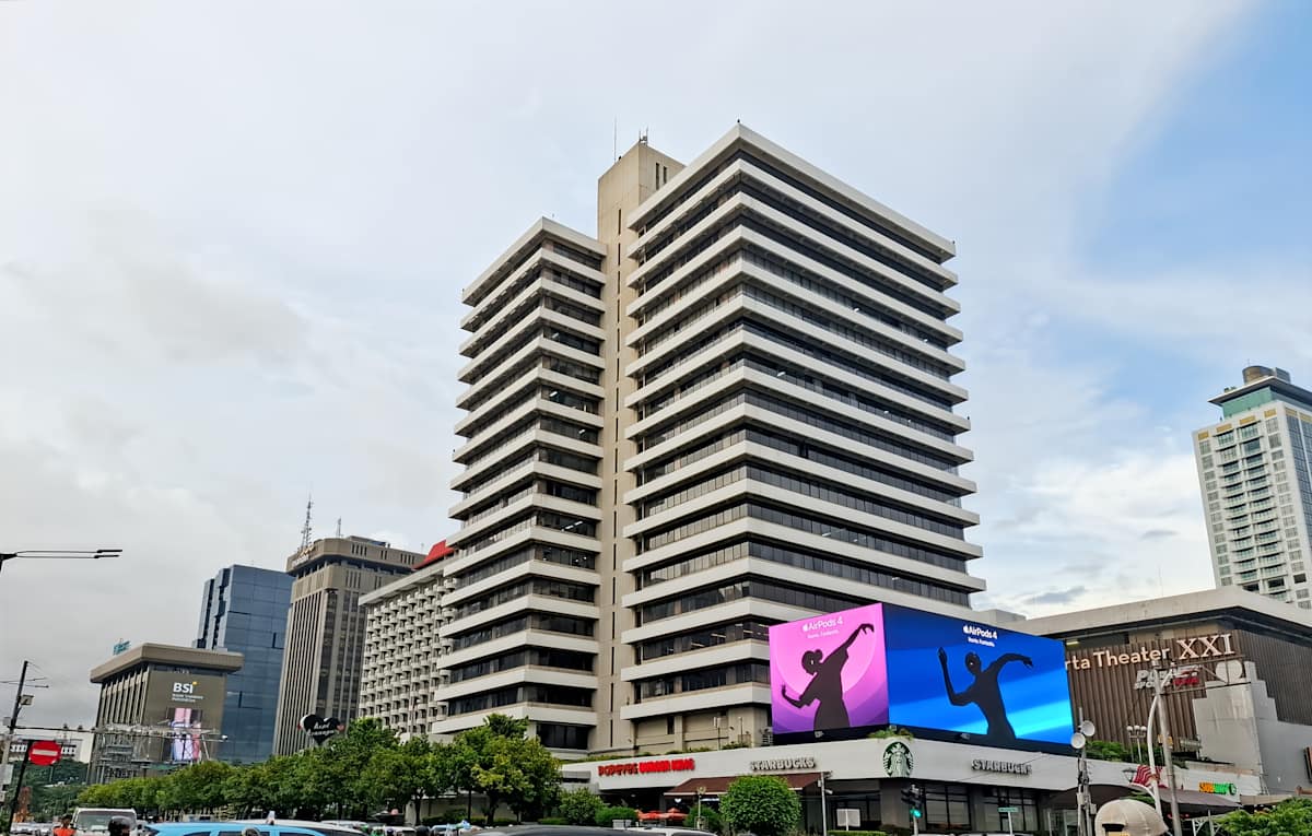 Jl. M.H. Thamrin No.9,Menara Cakrawala - Hq