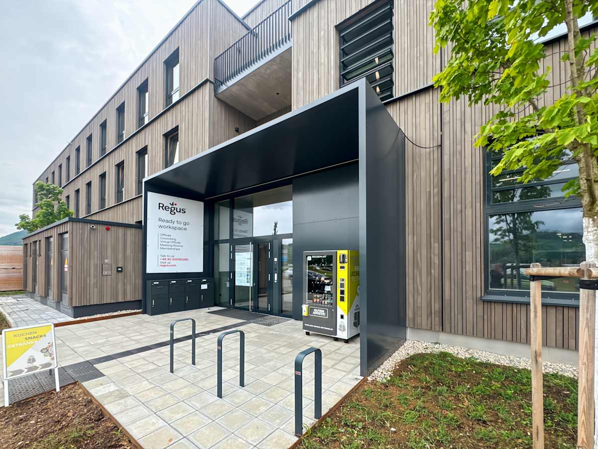 Friedrich-Henning-Straße 17 - Regus