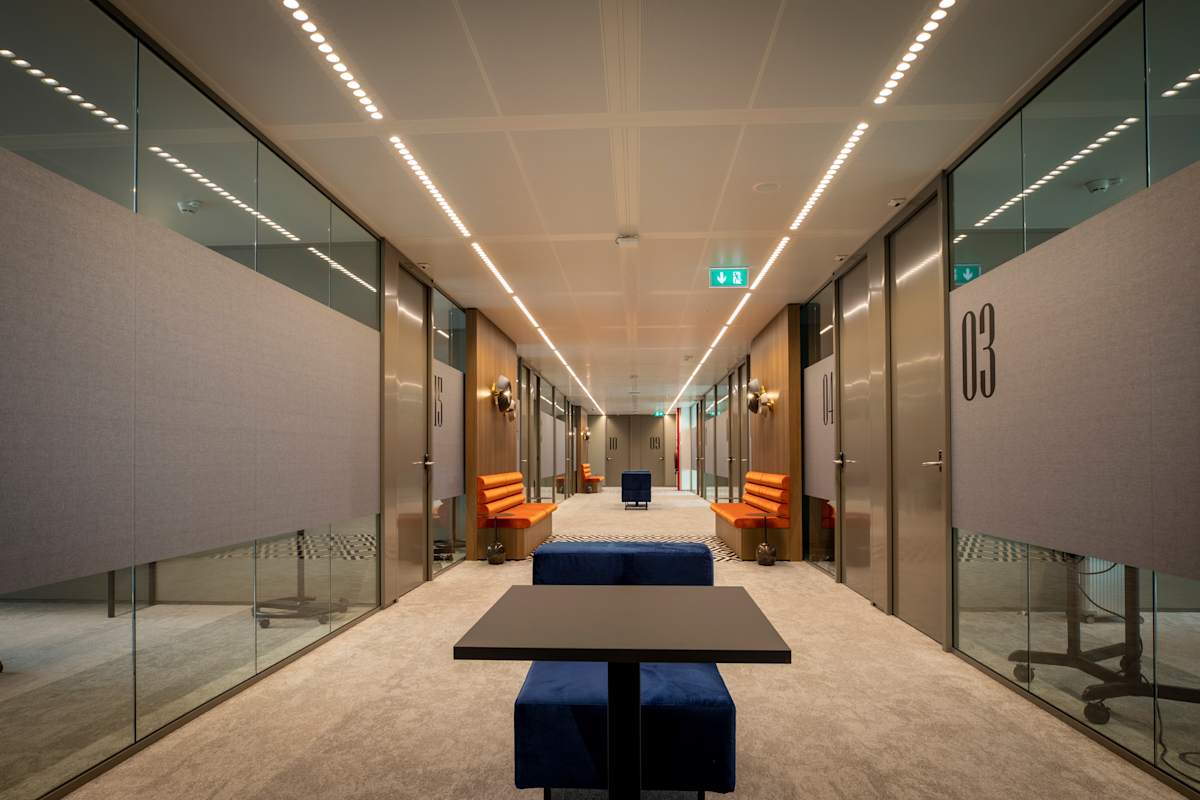 Schiphol Boulevard 127 - The Office Operators