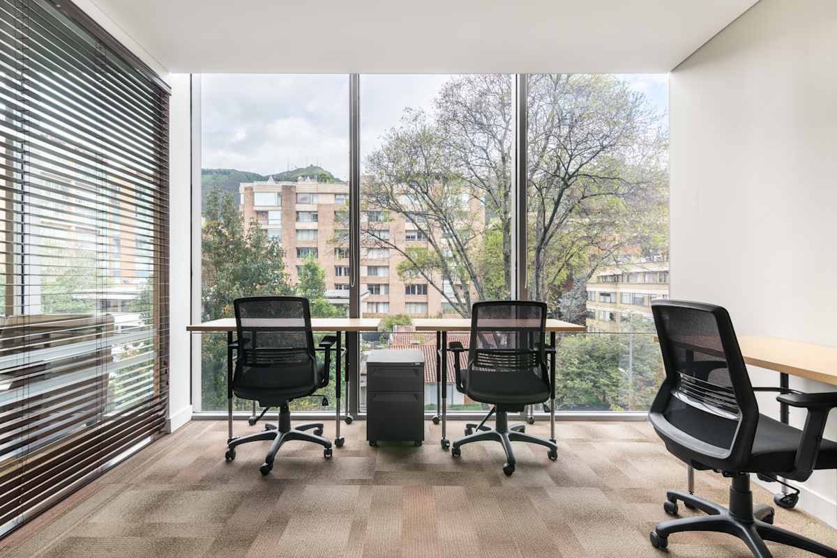 90 Street No. 11- 13,Floors 4 and 5, Urban Plaza Building,Urban Plaza Complex - Regus