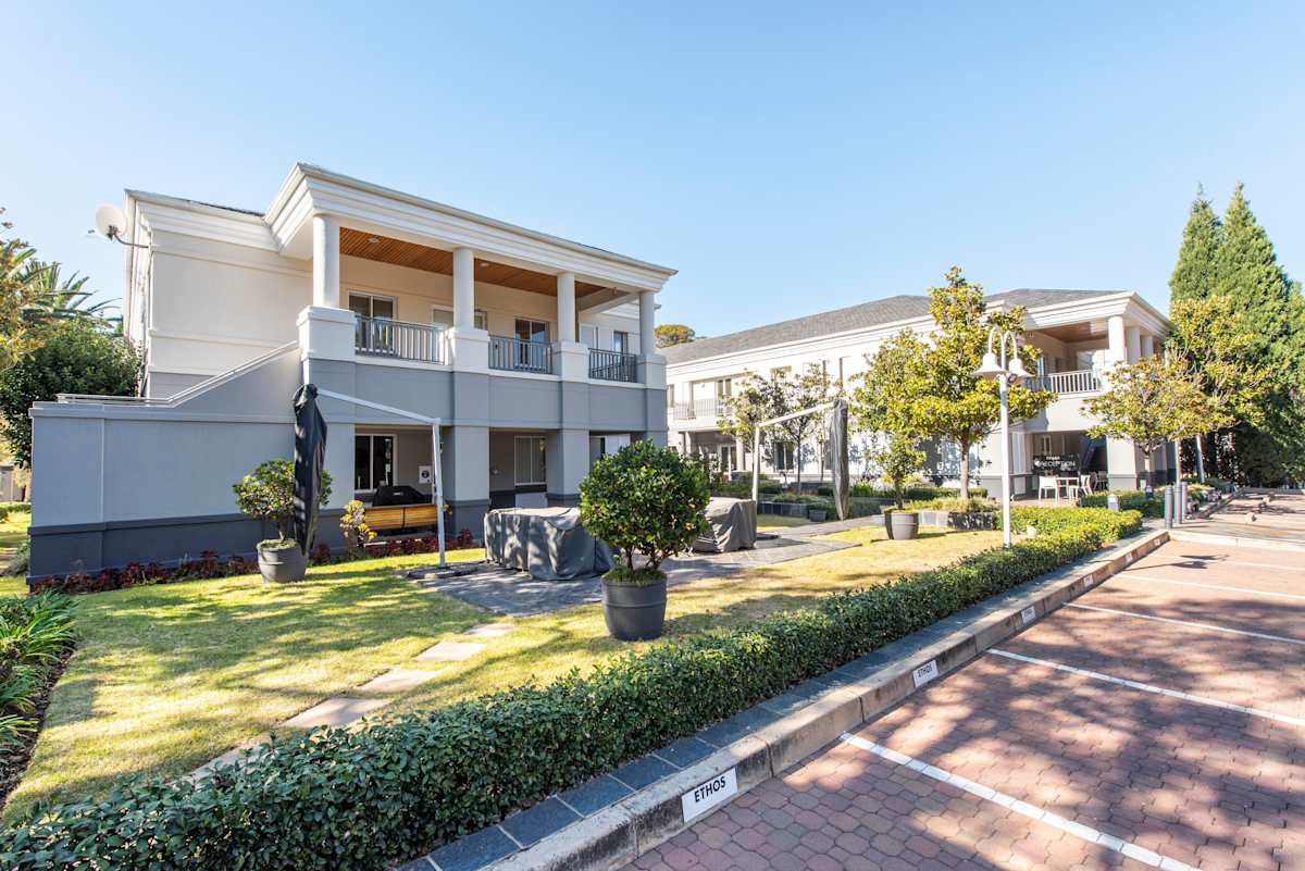 35 Fricker Road,Illovo - Regus