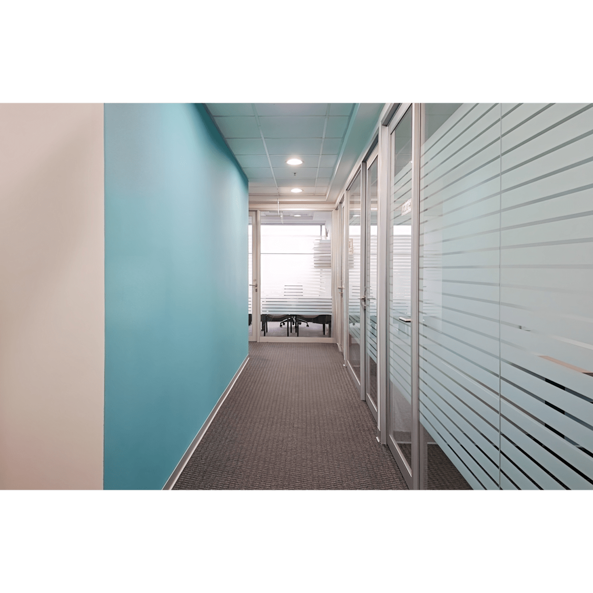 Calle Dean Valdivia 148,Edif. Platinum Plaza I,piso 11 San Isidro - Regus