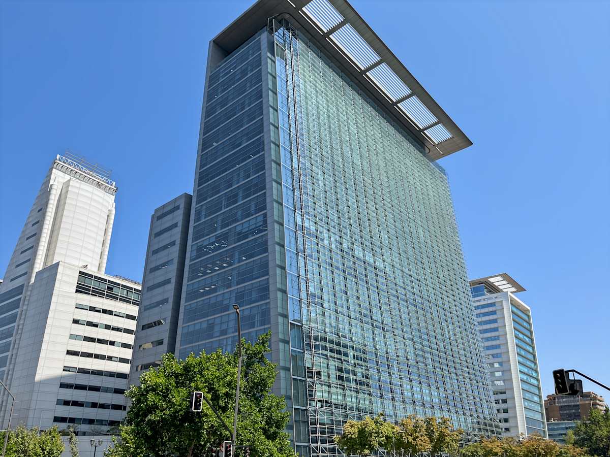 Ave. El Golf 40,12th Floor,Comuna Las Condes - Regus