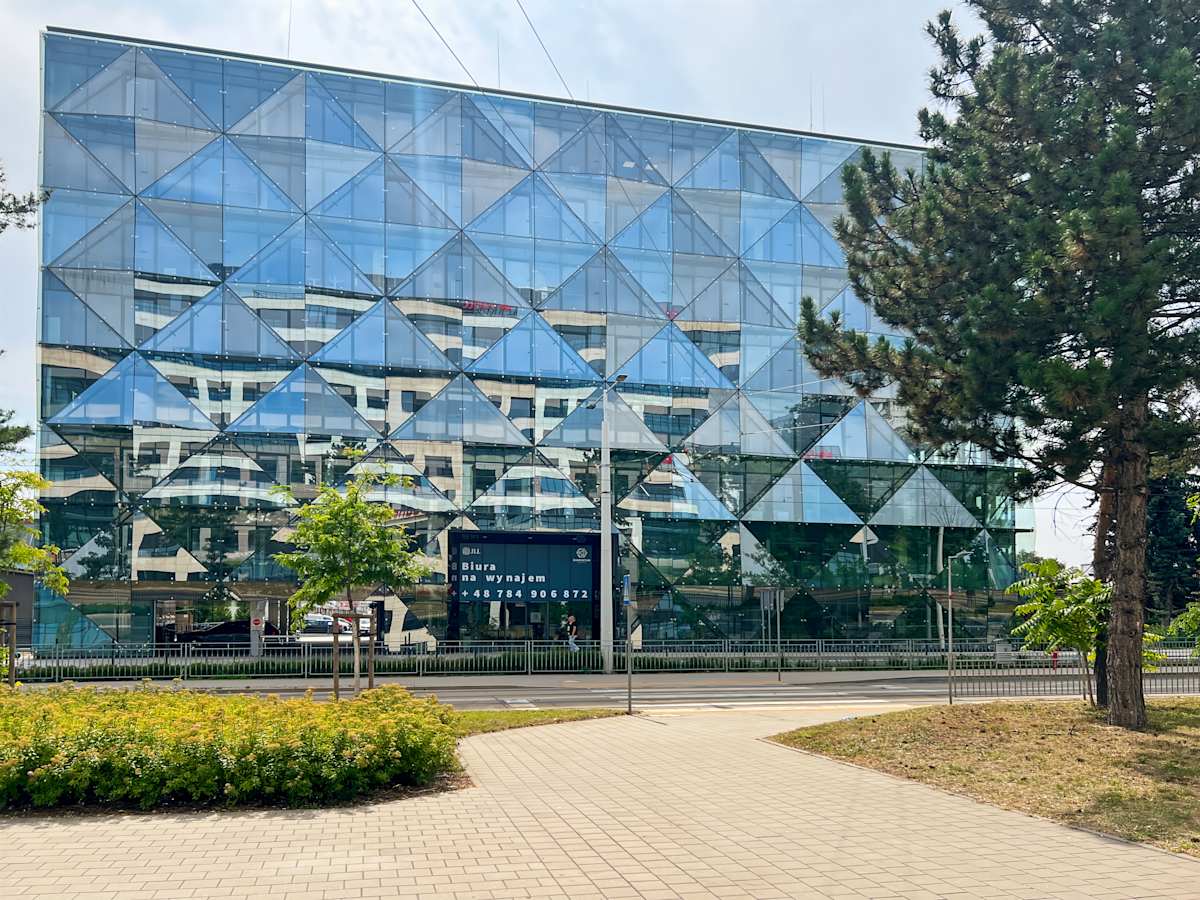 Robotnicza 42A - Regus