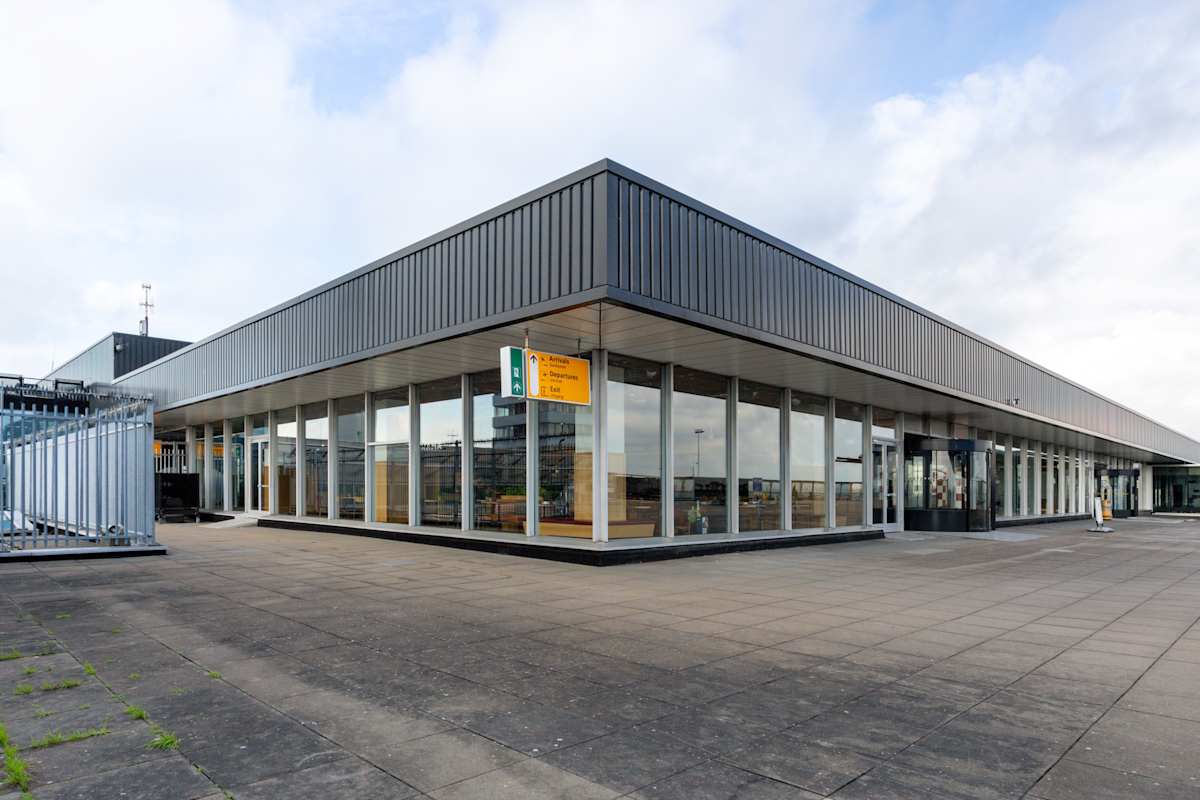 Terminal 1,Evert van de Beekstraat 202 - Spaces