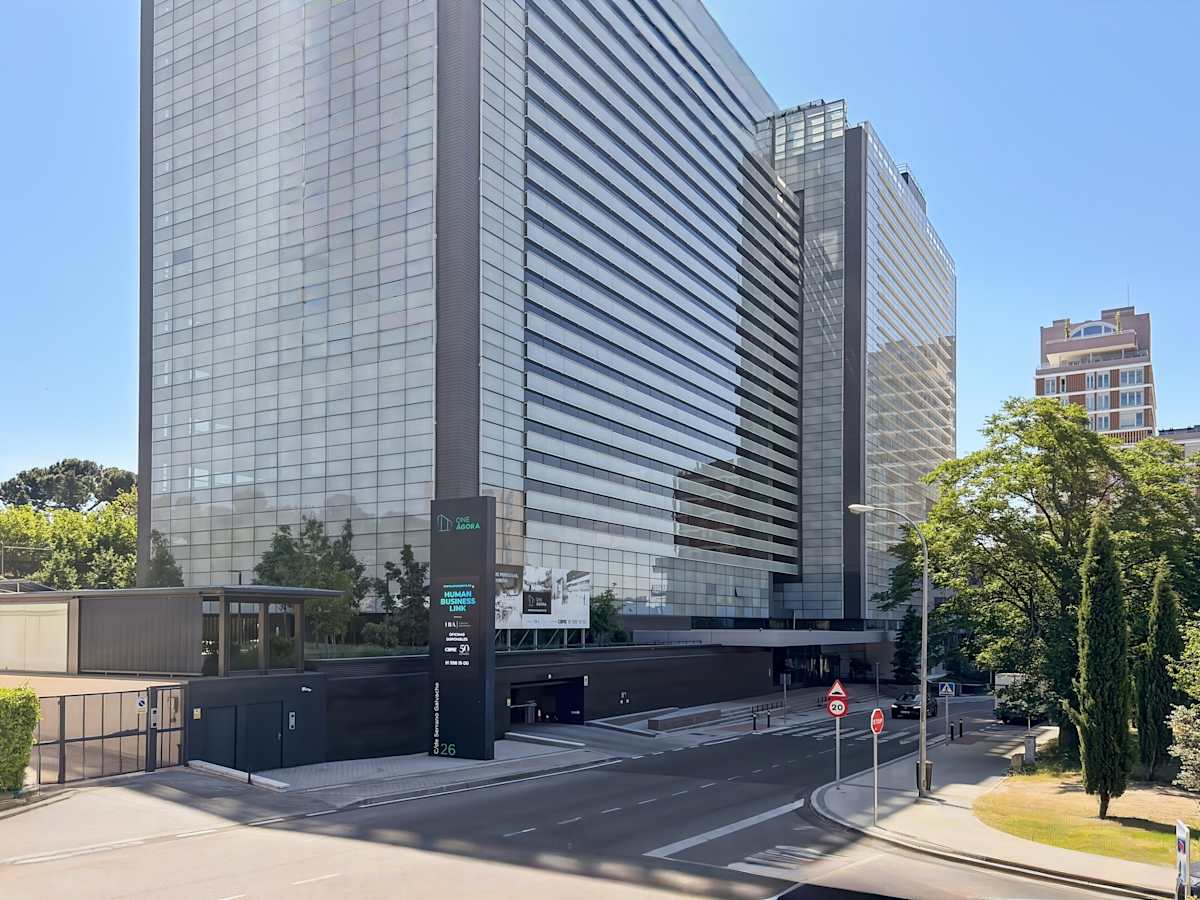 Edificio One Agora,Serrano Galvache 26 - Regus