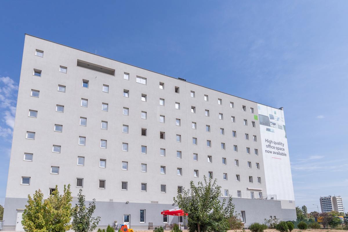 132 Mimi Balkanska Str. - Regus