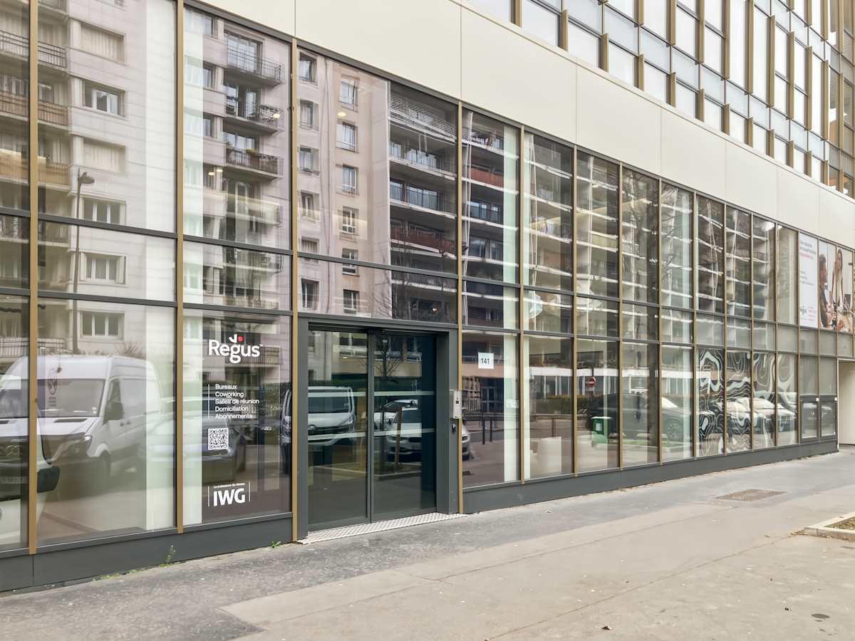 137 - 141 rue de Saussure - Regus