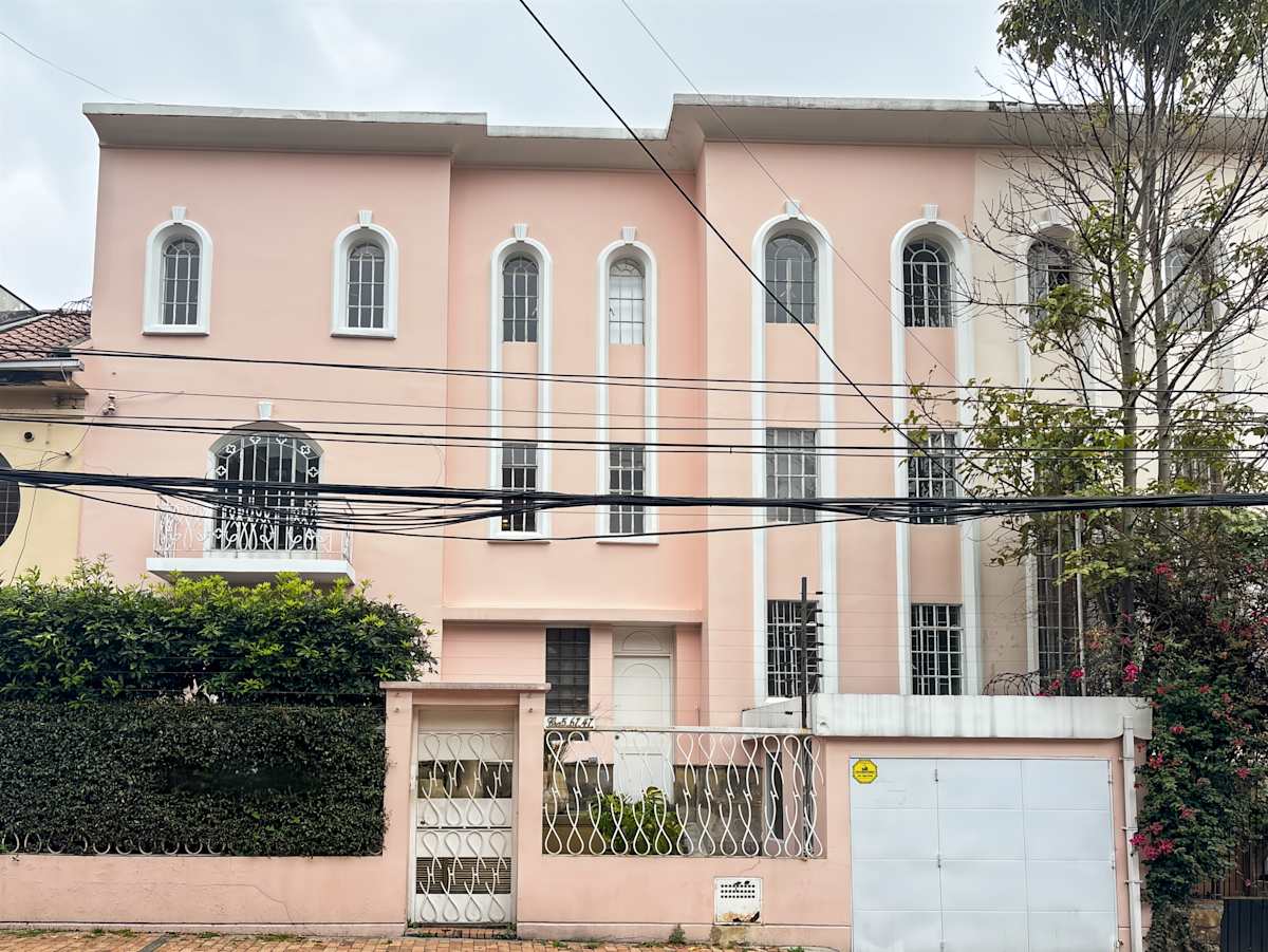 Cra 5 67-47,Casa Rosada - Hq