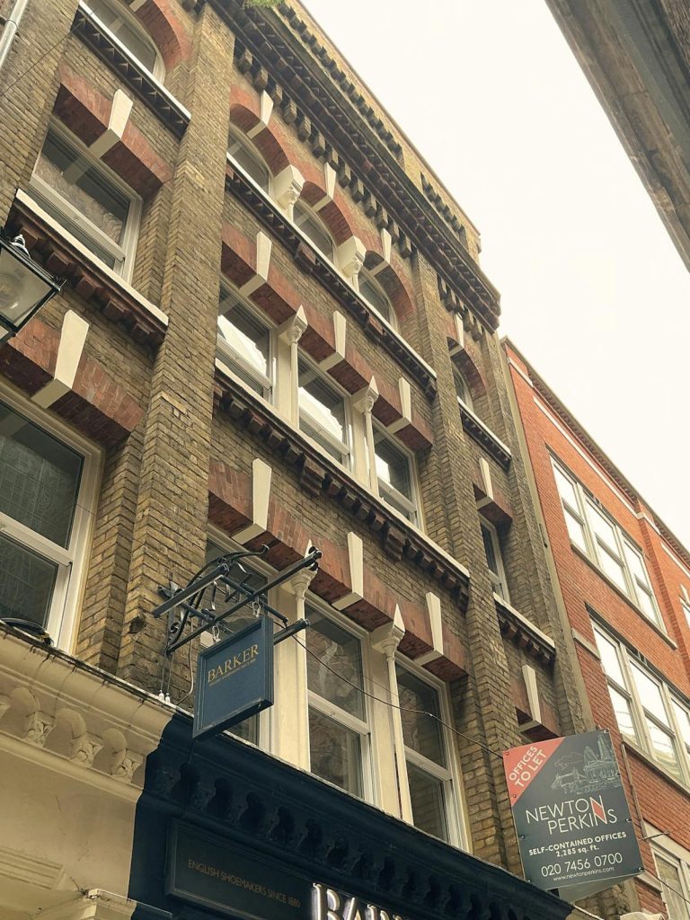 52 Bow Lane, London, UK - Sub800