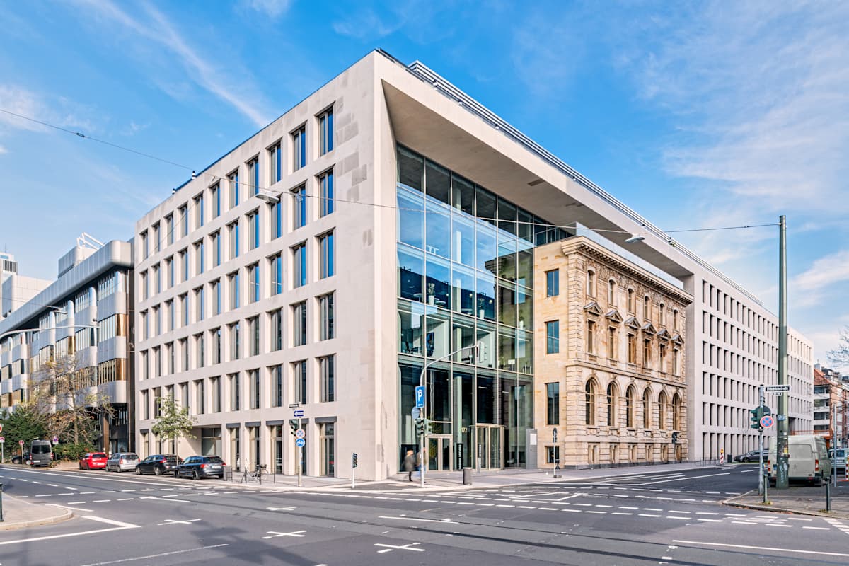 Furstenwall 172 (Friedrichstrasse 56) - The Office Operators