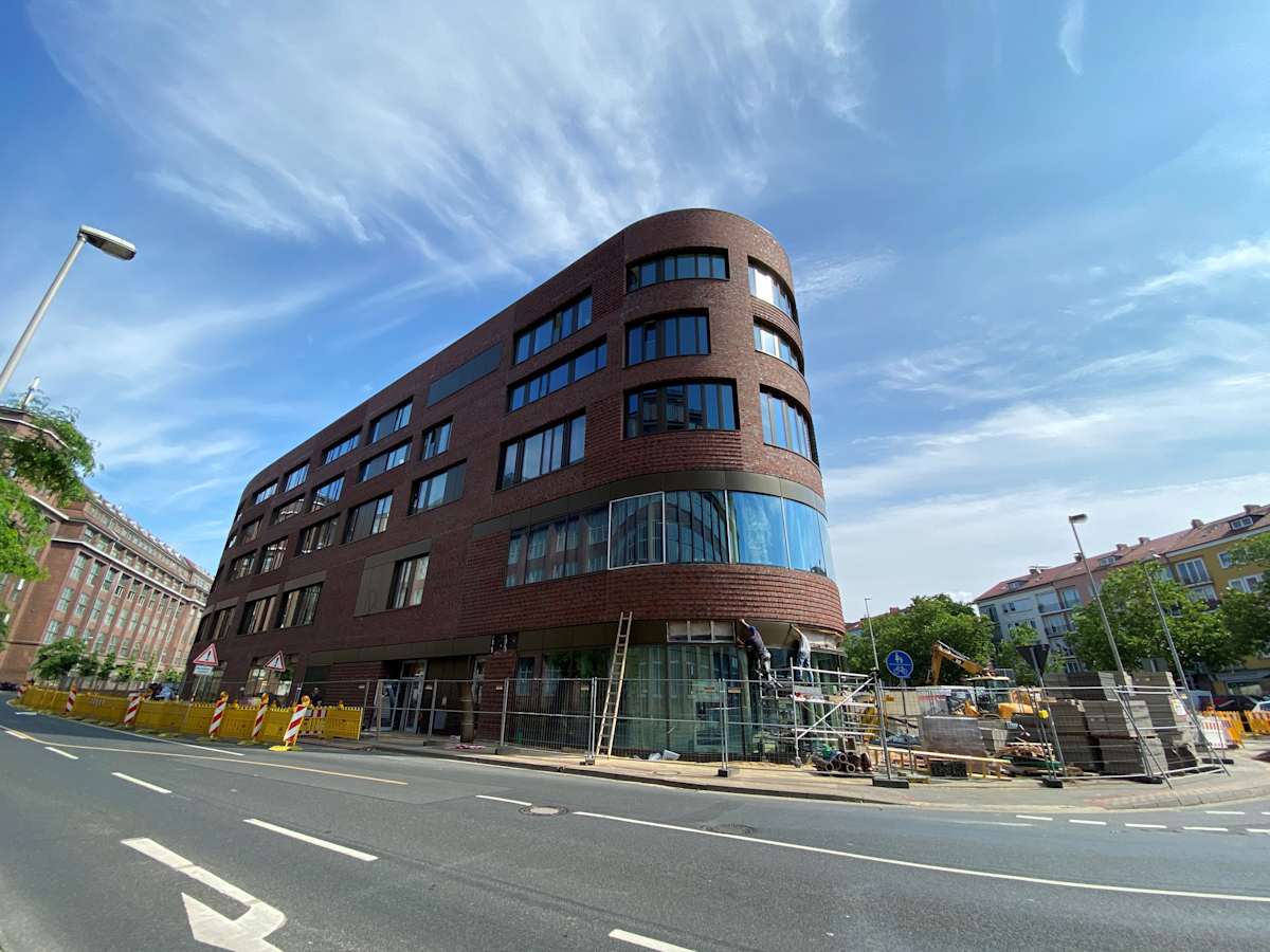 Philipsbornstrasse 2 - The Office Operators